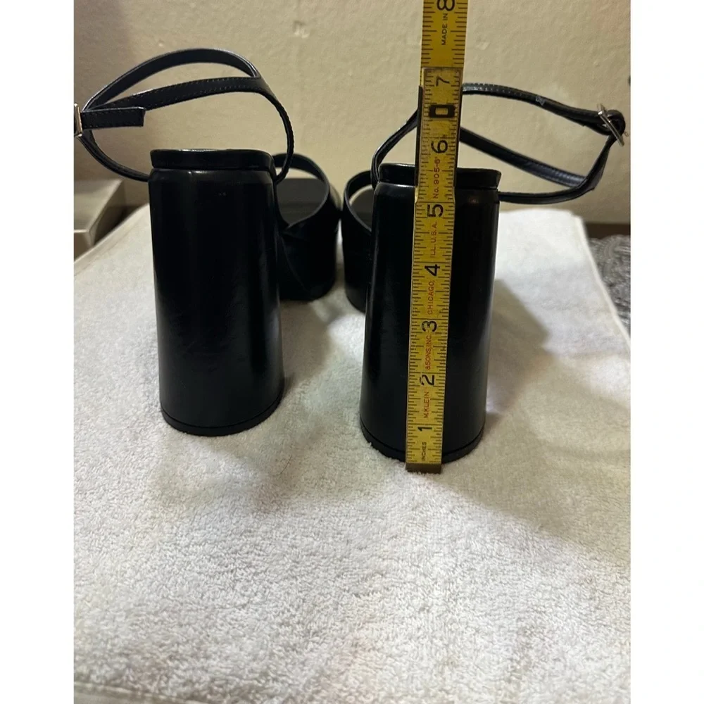 ZARA Strappy Sandals Size 39